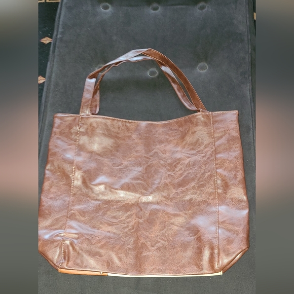 Bag - Picture 2 of 5